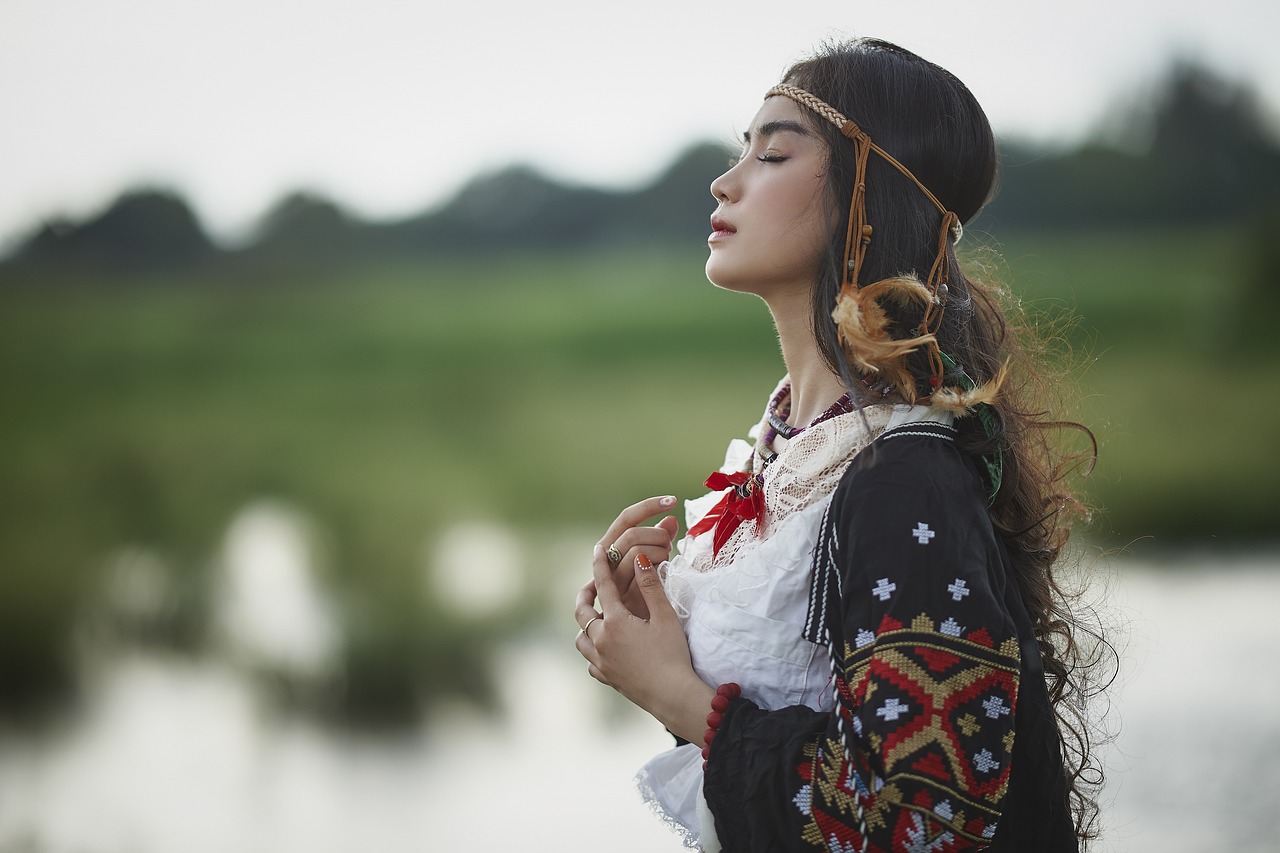 fashionable, dress, spring-7198003.jpg